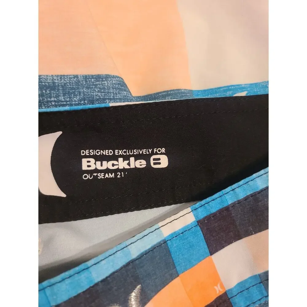 Hurley size 34 men's striped swimming trunks